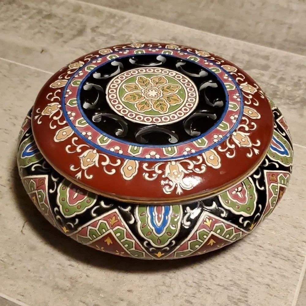 Unique Ceramic Round Potpourri Bowl